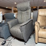 Relaxfauteuil, bruin stof, elektrisch verstelbaar